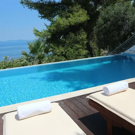 Holiday home Toroneos View With Private Pool