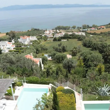 Toroneos View With Private Pool Holiday home *