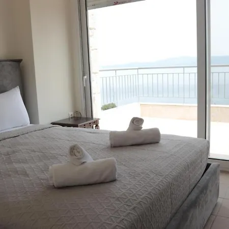 Toroneos View With Private Pool Holiday home Kassandria